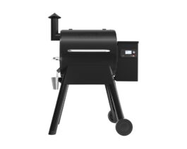 Traeger Pro 575 black pellet grill.