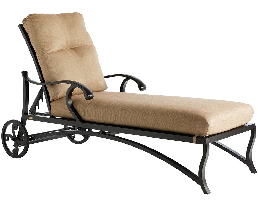 Volare Chaise Lounge.