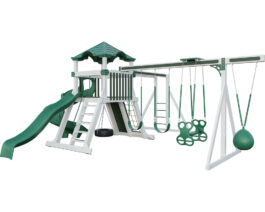 Patiova vinyl playset Avalanche layout #1 in white vinyl with green accents.