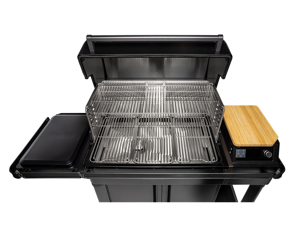 Traeger Grills: Meet the MEATER Family
