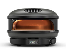 Gozney Arc Off Black Pizza Oven.