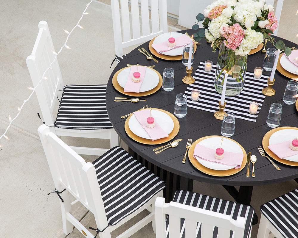 Keystone 60_ Round Table Set.