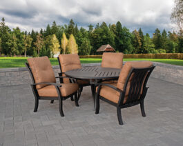Georgetown 54" Round Table Set.