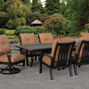 Georgetown Table Set.