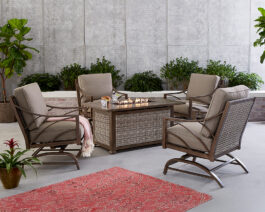 Potomac Rectangular Fire Pit Set.