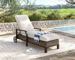 Trenton Chaise Lounge.