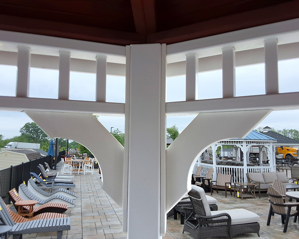 10' Octagon Vinyl Gazebo.