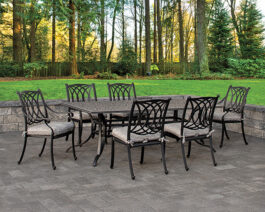 La Flamme 44" x 84" Table Set.