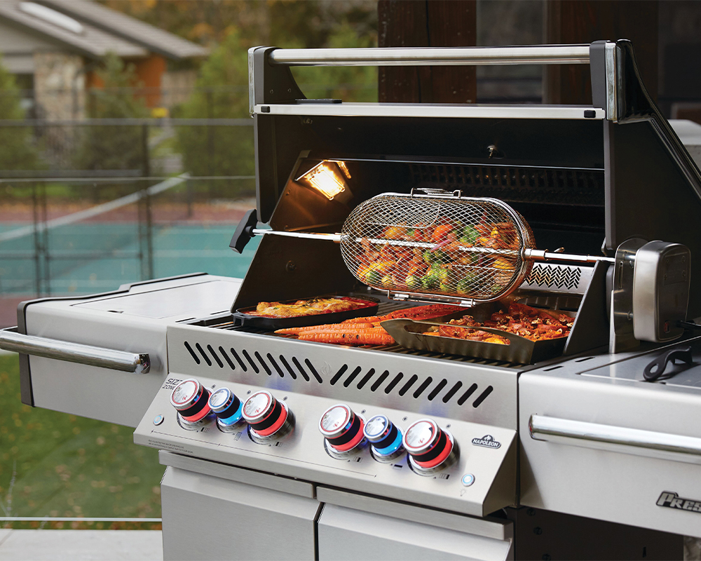 PrestigePro-500-3-RSIB-Life-Grill-Food.